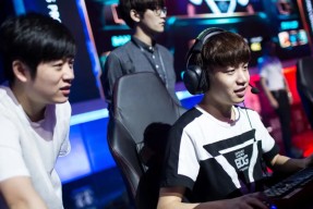 关于Scout焦点对战，TheShy与70激战阿森纳分钟，险胜胜负难料！全场沸腾不已的信息