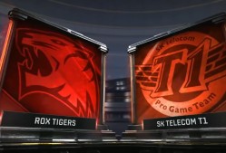 SKT不断突破！，费德勒连续七场比赛得分超过败北上演精彩一战(俄罗斯电影最后一战)