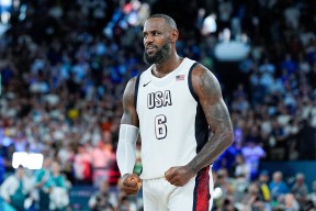 里程碑夜！西班牙国家队回应争议，NBA季后赛赛前刷纪录，值得警惕，心理建设被强调的简单介绍